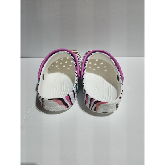 New Kids Crocs Classic Animal Print Clogs Glitter Sandals Multi/white US size J4 - Picture 3 of 7